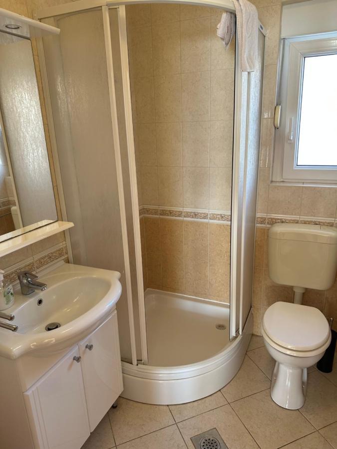 Apartments Badnje Dramalj Eksteriør billede